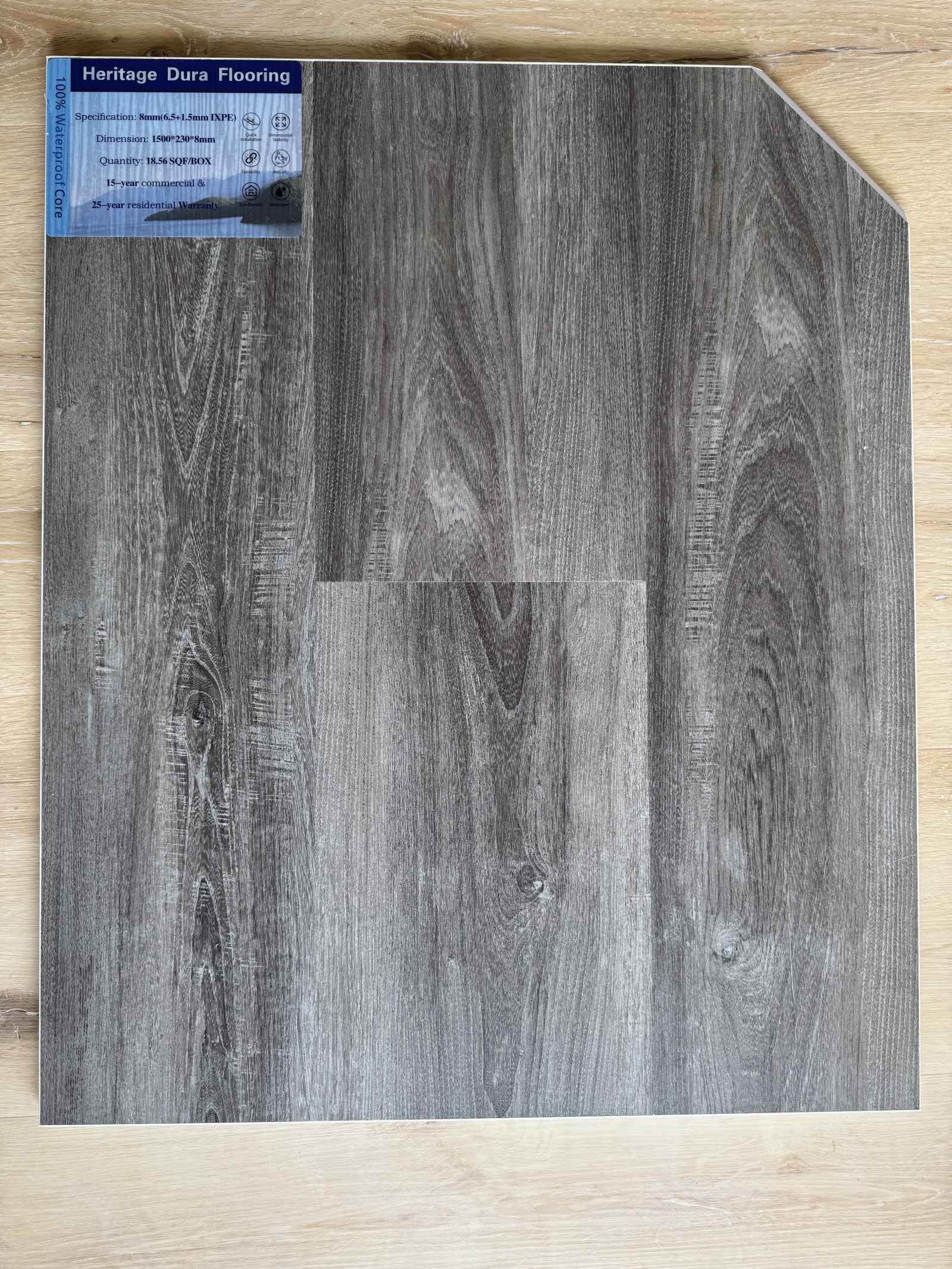 8208 8mm flooring sample